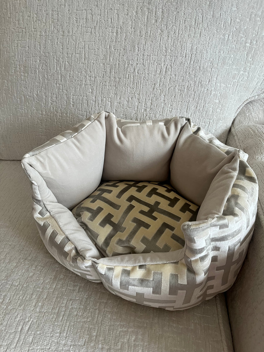 Aztech Cream & Gold Dog Bed